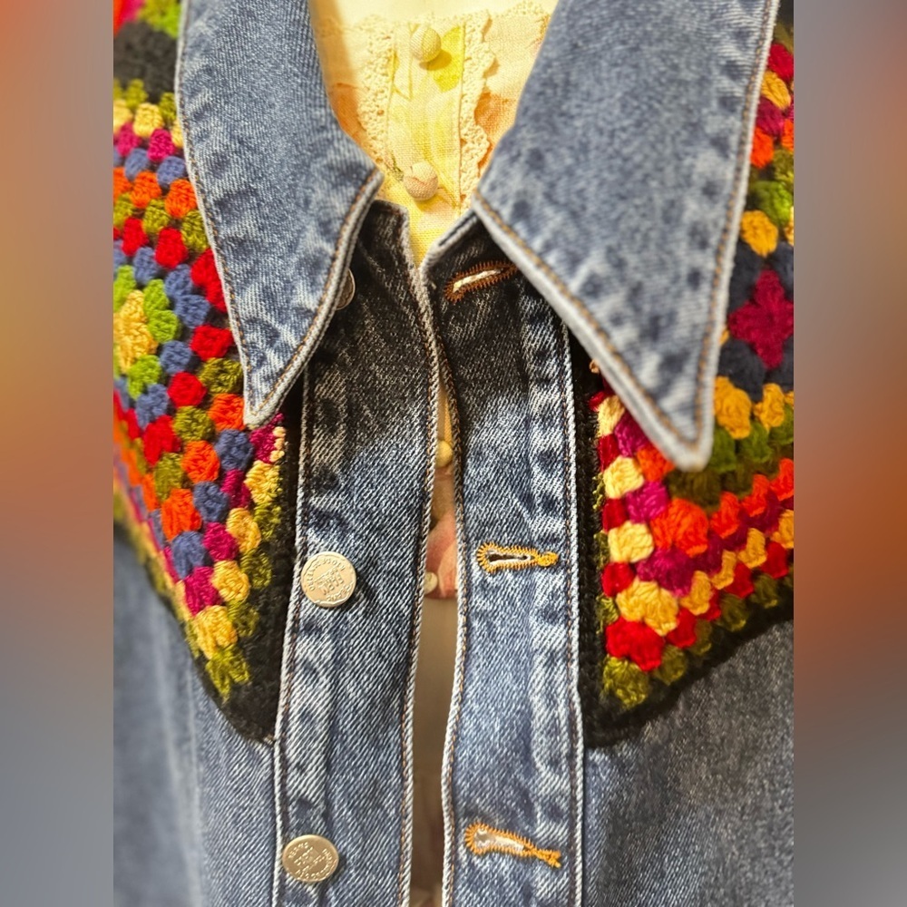 Farm Rio X Anthropologie Crochet Denim Trucker Jacket SZ Medium - Picture 11 of 15